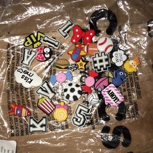 25+ Croc Charms (Jibits)